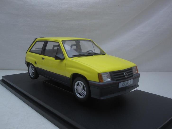 Opel Corsa A SR 1983 1:18 MCG, Hobby en Vrije tijd, Modelauto's | 1:18, Nieuw, Auto, Overige merken, Ophalen of Verzenden