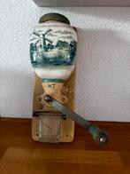 Vintage H.T. Koffiemolen met Delfts Blauw Motief, Ophalen of Verzenden