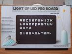Light up LED peg board, Ophalen, Zo goed als nieuw