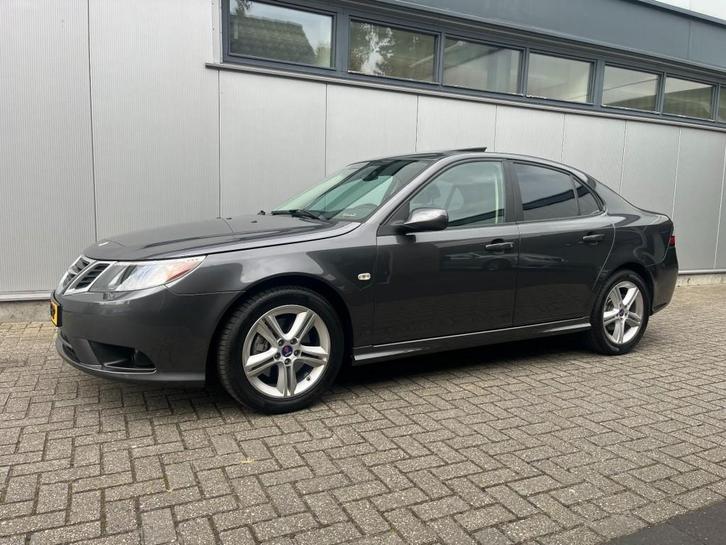 Saab 9-3 Sedan 2.0 ltr in 4x4 in Carbon grijs  115000 km inc, Auto's, Saab, Bedrijf, Saab 9-3, 4x4, ABS, Airbags, Boordcomputer