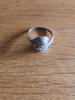 Zilveren ring, Sieraden, Tassen en Uiterlijk, Ringen, Ophalen of Verzenden, Zo goed als nieuw, 17 tot 18, Dame