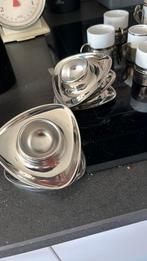 Alessi RVS eierdopjes in goede staat 6 stuks, Huis en Inrichting, Keuken | Servies, Ophalen of Verzenden, Zo goed als nieuw