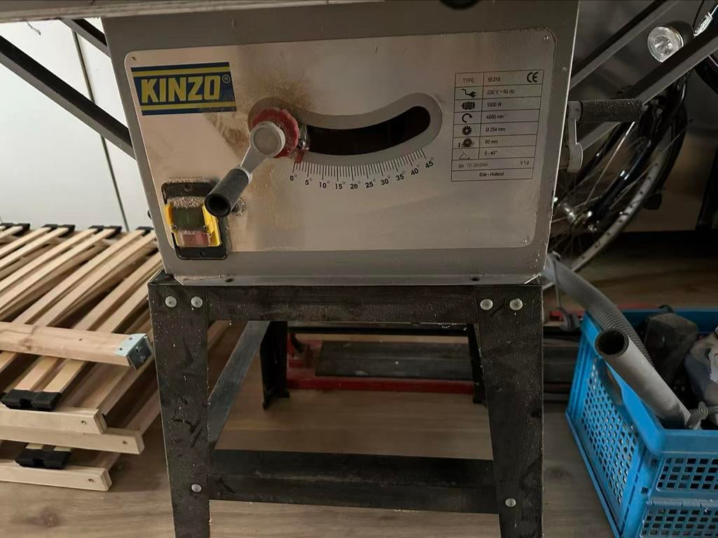 Kinzo Cirkelzaag - Gebruikt, Doe-het-zelf en Verbouw, Gebruikt, Cirkelzaag, Ophalen of Verzenden, 30 tot 70 mm
