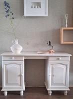 Schattig wit houten bureau , 1.20 x 0.40 x 0.73 hoog, Huis en Inrichting, Ophalen, Gebruikt