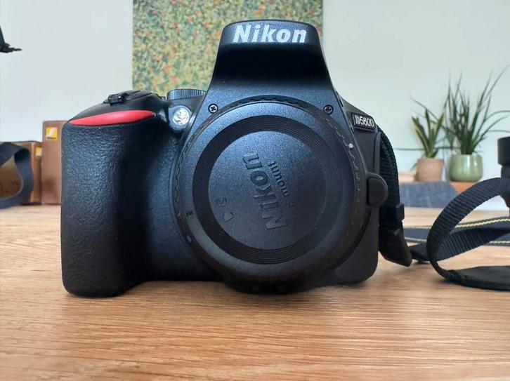 Nikon D5600 Spiegelreflexcamera, Audio, Tv en Foto, Fotocamera's Digitaal, Zo goed als nieuw, Spiegelreflex, Nikon, Geen optische zoom