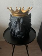 Bloempot / vaas Leeuw, Huis en Inrichting, Kunststof, Overige kleuren, Ophalen of Verzenden, Zo goed als nieuw