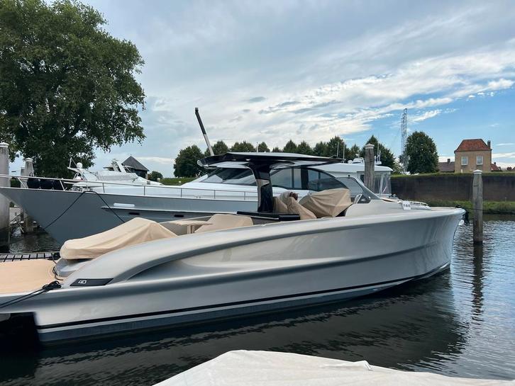 Solaris Power 40  - 2022 12 mtr 880 pk Spanje, Watersport en Boten, Motorboten en Motorjachten, Zo goed als nieuw, Polyester, 9 tot 12 meter