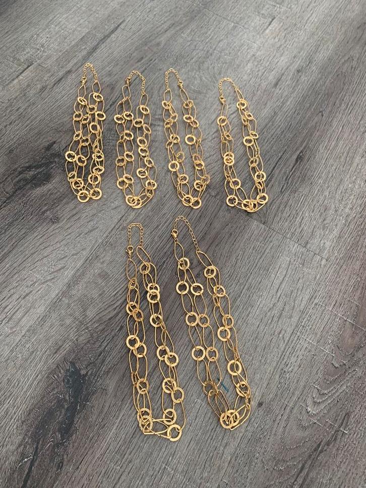 Partij 6 stuks goudkleurige kettingen K121, Sieraden, Tassen en Uiterlijk, Kettingen, Nieuw, Overige materialen, Goud, Ophalen of Verzenden