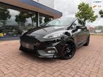 Ford Fiesta 1.5 ST 200PK | RECARO | CARPLAY | ACC | B&O, Voorwielaandrijving, Gebruikt, 4 cilinders, Zwart