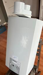 Vaillant TurboMAG NL 11-2/0 R1 geiser, Doe-het-zelf en Verbouw, Geisers en Boilers, Minder dan 20 liter, Ophalen, Gebruikt, Geiser