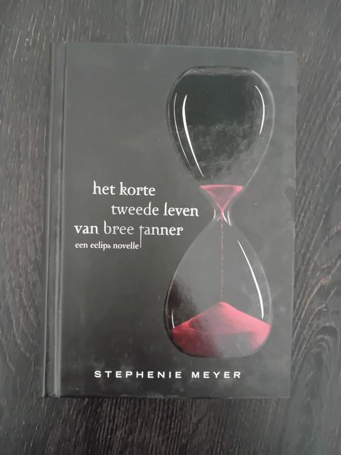 Stephenie Meyer - Het korte tweede leven van Bree Tanner, Boeken, Kinderboeken | Jeugd | 13 jaar en ouder, Zo goed als nieuw, Ophalen of Verzenden