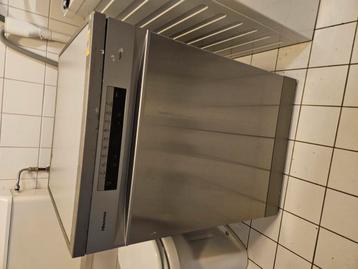Vaatwasser  beschikbaar voor biedingen