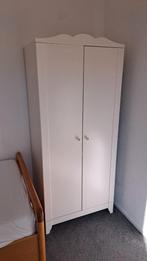 Leuke kledingkast voor kinderkamer, Ophalen, Met hangruimte, 50 tot 100 cm, Zo goed als nieuw