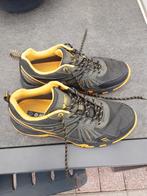 Hi-Tec sneaker/wandelschoen mt 41, Ophalen of Verzenden, Zo goed als nieuw