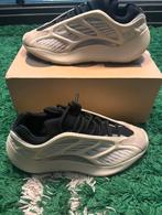 Yeezy 700 Azael, Kleding | Heren, Verzenden, Wit, Adidas Yeezy, Sneakers of Gympen