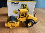 Bomag 1/50 BW 213 D-3 wals, Hobby en Vrije tijd, Modelauto's | 1:50, Ophalen of Verzenden, Nieuw, Hijskraan, Tractor of Landbouw
