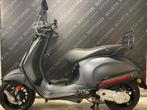 Vespa Sprint E5 2021 | Akrapović | Full option | 1e eigenaar, Service@piaggio-vespa-rwn.de, Vespa S, Zo goed als nieuw, Piaggio/Vespa