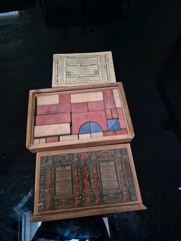 Antieke Richter Ankerbouwstenen No. 4 beschikbaar voor biedingen