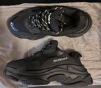 Balenciaga Triple S, Verzenden, Zwart, Sneakers of Gympen, Zo goed als nieuw