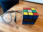 Rubiks Cube Wekkerradio - Uniek!, Ophalen, Zo goed als nieuw, Digitaal, Wekker of Tafelklok