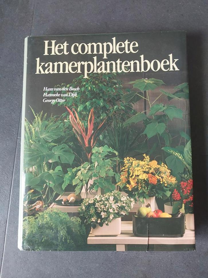Compleet Kamerplantenboek - Hans van den Bosch, Boeken, Wonen en Tuinieren, Gelezen, Kamerplanten, Ophalen of Verzenden
