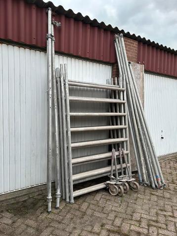 Custers rolsteiger klus steiger 2,50 x 135 werkhoogte 9,20 beschikbaar voor biedingen