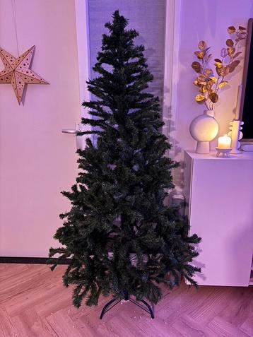  kerstboom 180 cm  beschikbaar voor biedingen