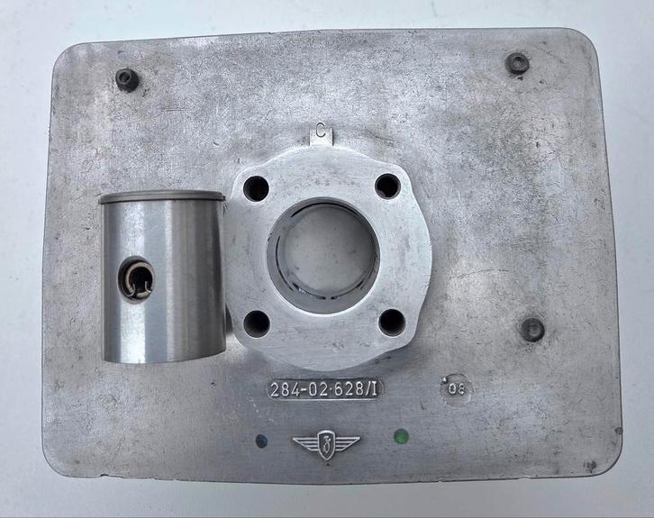 Zundapp originele Super Therm cilinder., Fietsen en Brommers, Brommeronderdelen | Zundapp, Gebruikt, Cilinder, Ophalen of Verzenden