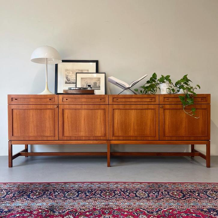 - Vintage dressoir •Oswald Vermaercke, V form• -, Huis en Inrichting, Kasten | Overige, Gebruikt, Ophalen of Verzenden