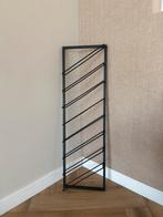 Wijnrek zwart staal, Ophalen, Zo goed als nieuw