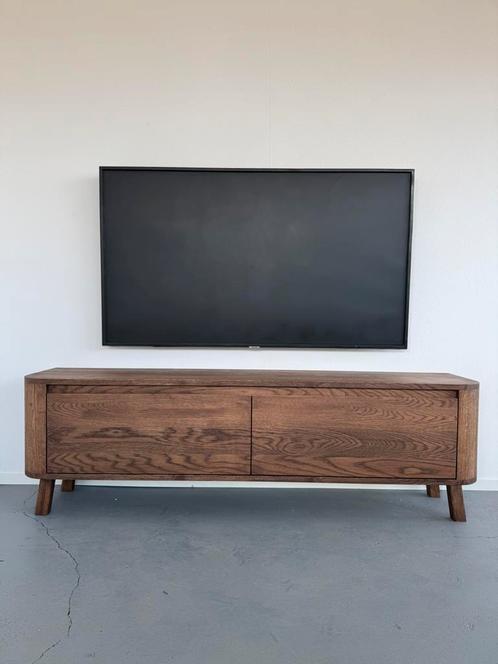 Tv meubel op maat massief eiken ronde hoeken curved, Huis en Inrichting, Kasten | Televisiemeubels, Nieuw, Minder dan 100 cm, 25 tot 50 cm