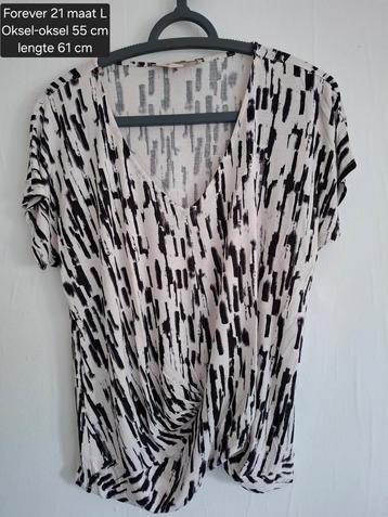 Forever 21 top L beschikbaar voor biedingen