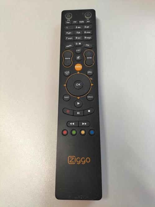 Afstandsbediening Ziggo universeel, Audio, Tv en Foto, Afstandsbedieningen, Gebruikt, Origineel, Ophalen of Verzenden