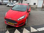 Ford Fiësta 1.0 59KW/80PK 5D 2013 Rood  KM STAND 101669, Voorwielaandrijving, Euro 5, 40 €/maand, Zwart
