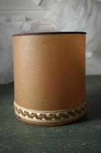 vintage grote lampenkap borduurrand nep varkensblaas leer., Huis en Inrichting, 25 tot 50 cm, Ophalen of Verzenden, Zo goed als nieuw