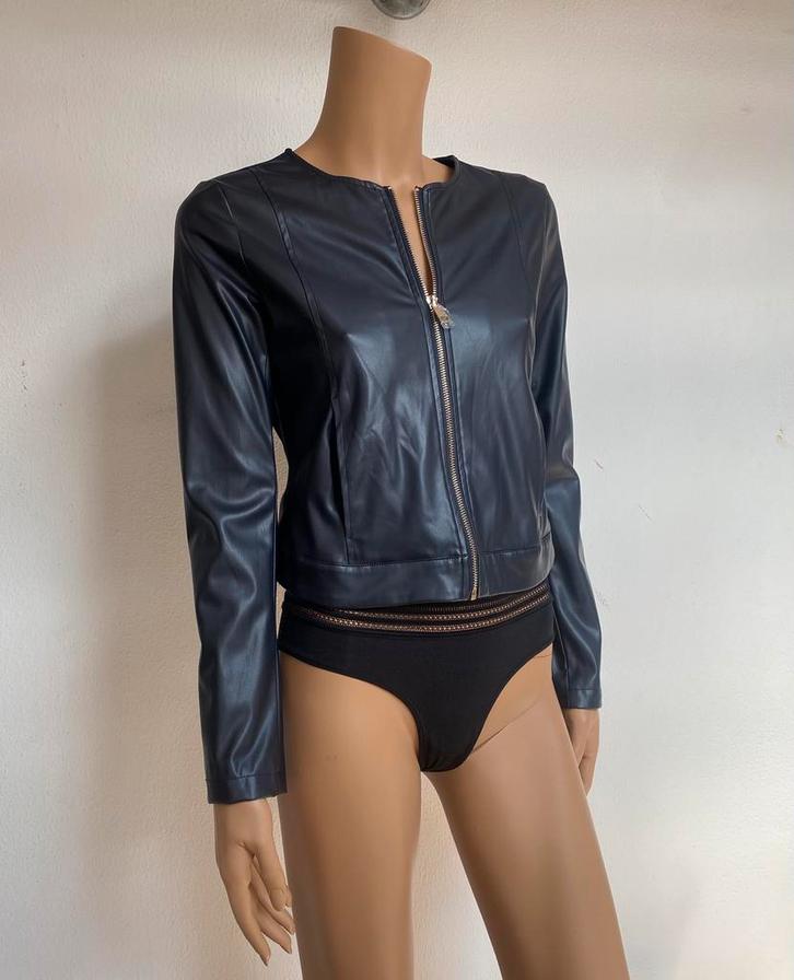 Liu Jo jasje kunstleer donkerblauw XS NIEUW, Kinderen en Baby's, Kinderkleding | Maat 170, Zo goed als nieuw, Meisje, Jas, Ophalen of Verzenden