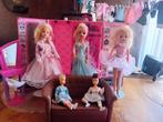 Sindy barbies vintage  met accesoires en kleding, Ophalen of Verzenden, Gebruikt, Kleertjes