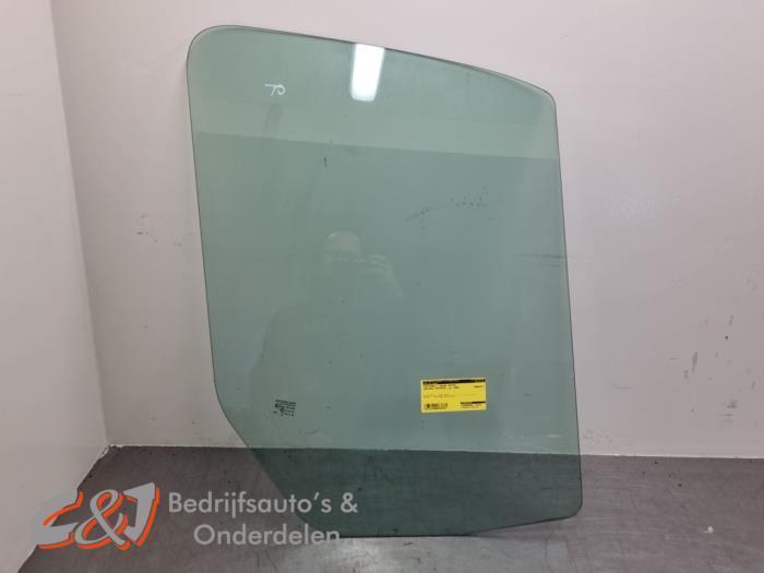 Portierruit 2Deurs rechts van een Mercedes Sprinter, Auto-onderdelen, Ruiten en Toebehoren, Mercedes-Benz, Gebruikt, 3 maanden garantie
