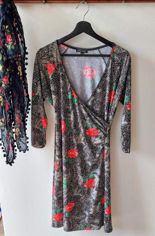 King Louie jurk grijs rozen gebloemd M, Kleding | Dames, Jurken, Zo goed als nieuw, Maat 38/40 (M), Grijs, Knielengte, Ophalen of Verzenden