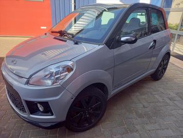 Ligier Ixo 505 D bjr 2012 brommobiel 45 km beschikbaar voor biedingen