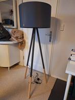 Zuiver vloerlamp, Huis en Inrichting, Lampen | Vloerlampen, Ophalen, Gebruikt, 150 tot 200 cm, Hout
