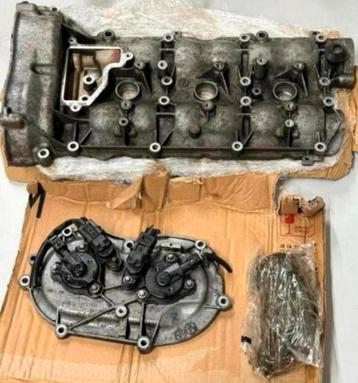 2006 - 2010 Mercedes-benz E350 distributie + kleppen deksel beschikbaar voor biedingen