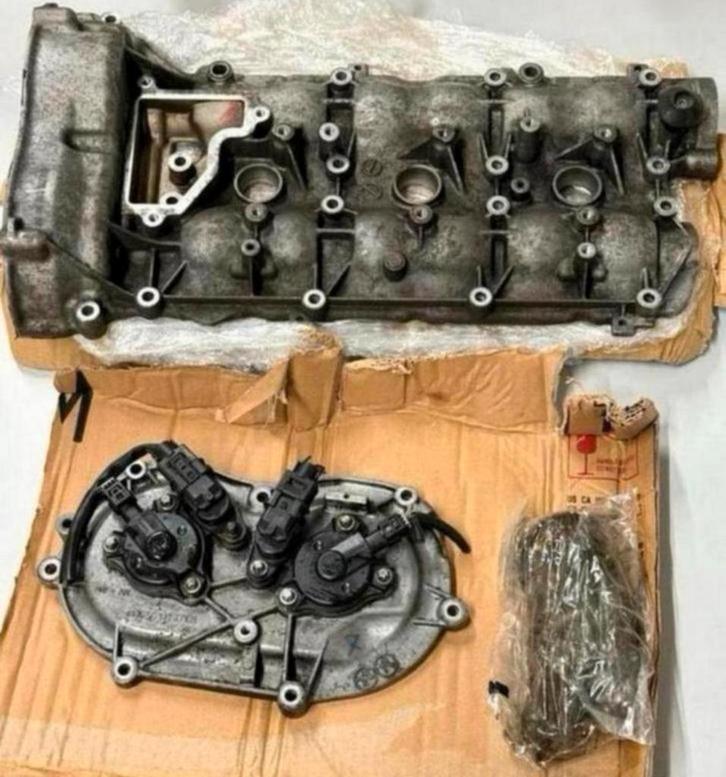 2006 - 2010 Mercedes-benz E350 distributie + kleppen deksel, Auto-onderdelen, Motor en Toebehoren, Mercedes-Benz, Gebruikt, Ophalen of Verzenden