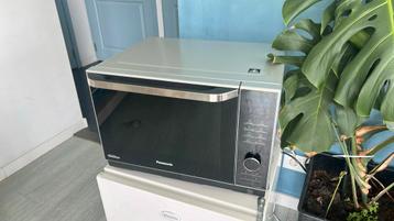 Panasonic combi oven inclusief stoom functie - NN-DS596M beschikbaar voor biedingen