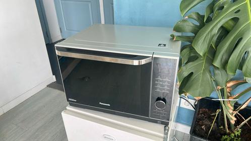 Panasonic combi oven inclusief stoom functie - NN-DS596M, Witgoed en Apparatuur, Magnetrons, Zo goed als nieuw, Vrijstaand, 45 tot 60 cm