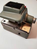 Liesegang Diaprojector + broden, Audio, Tv en Foto, Diaprojectors, Ophalen, Gebruikt