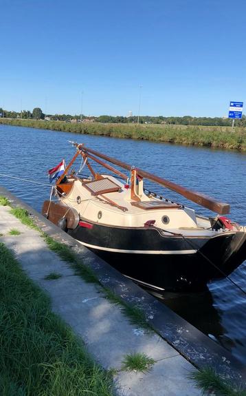 Westerdijk Zeeschouw ‘74 Platbodem Zeilboot Kajuitsloep Boot beschikbaar voor biedingen