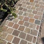 Kandla Ocre 14x14x5/7 cm gekapt € 44,95 p/m2, Ophalen, Nieuw, Natuursteen, Terrastegels