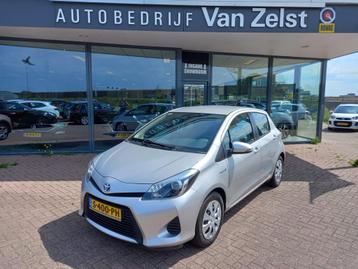 Toyota Yaris 1.5 Full Hybrid Aspiration, Airco(automatisch),