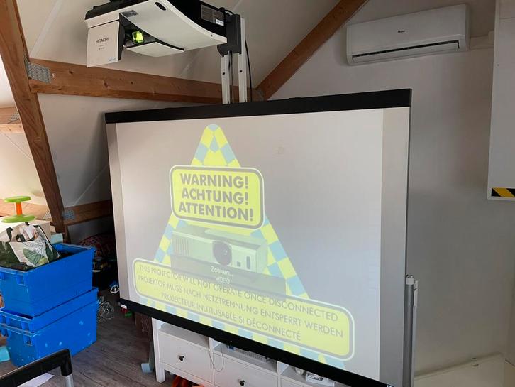 Digibord interactief scherm smartboard 225 CM, Diversen, Schoolborden, Zo goed als nieuw, Digiboard, Ophalen